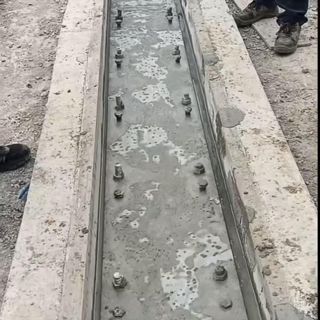 龙州环氧树脂轨道胶泥是什么？用在哪里？